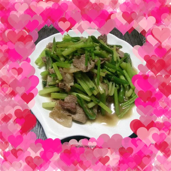 Stir-fried pork with celery