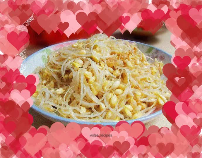 Stir-fried soybean sprouts