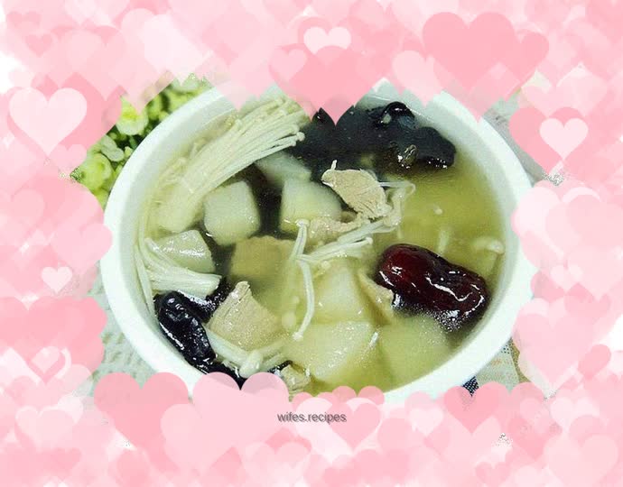 Golden Needle, Fungus and Snow Pear Soup