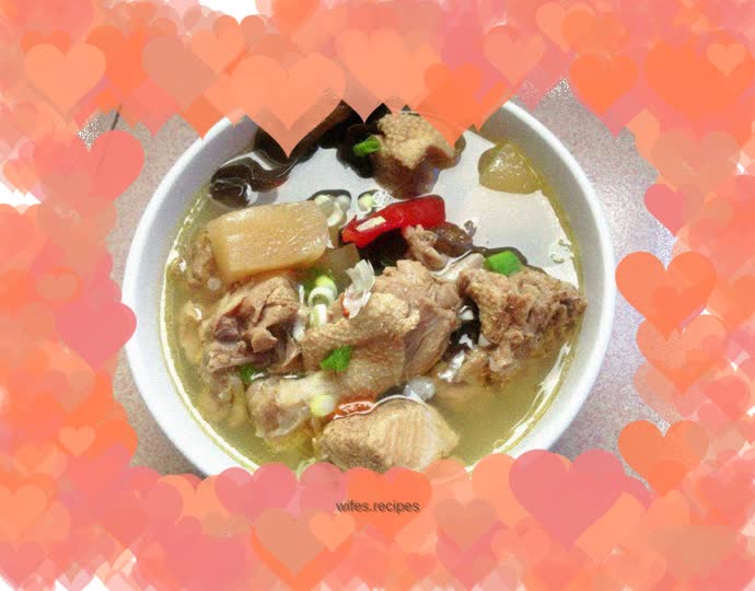 How to make authentic Sichuan sour radish and duck soup