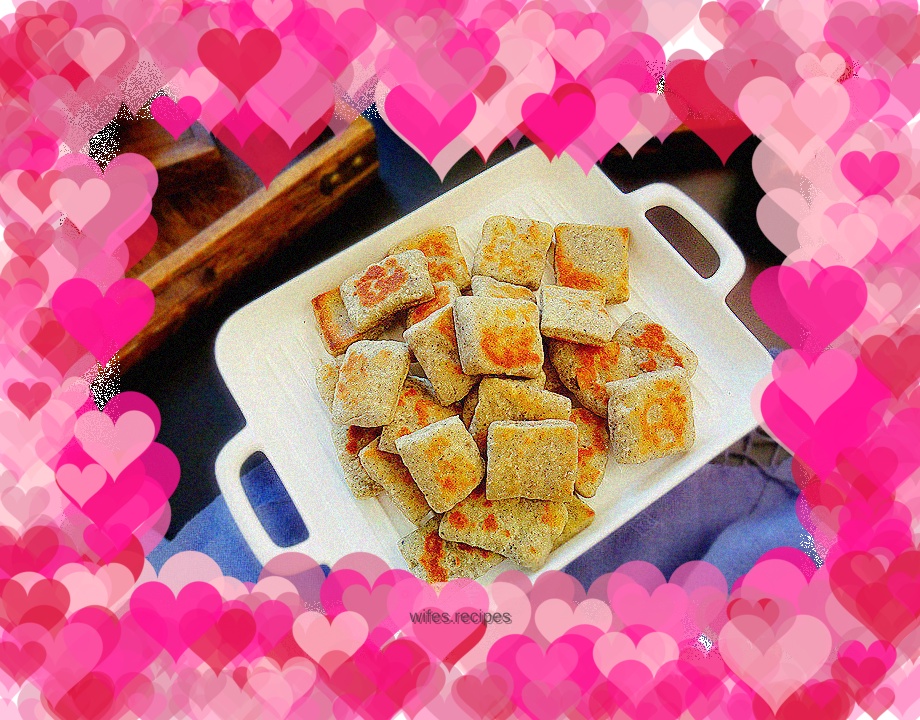 Black sesame snacks