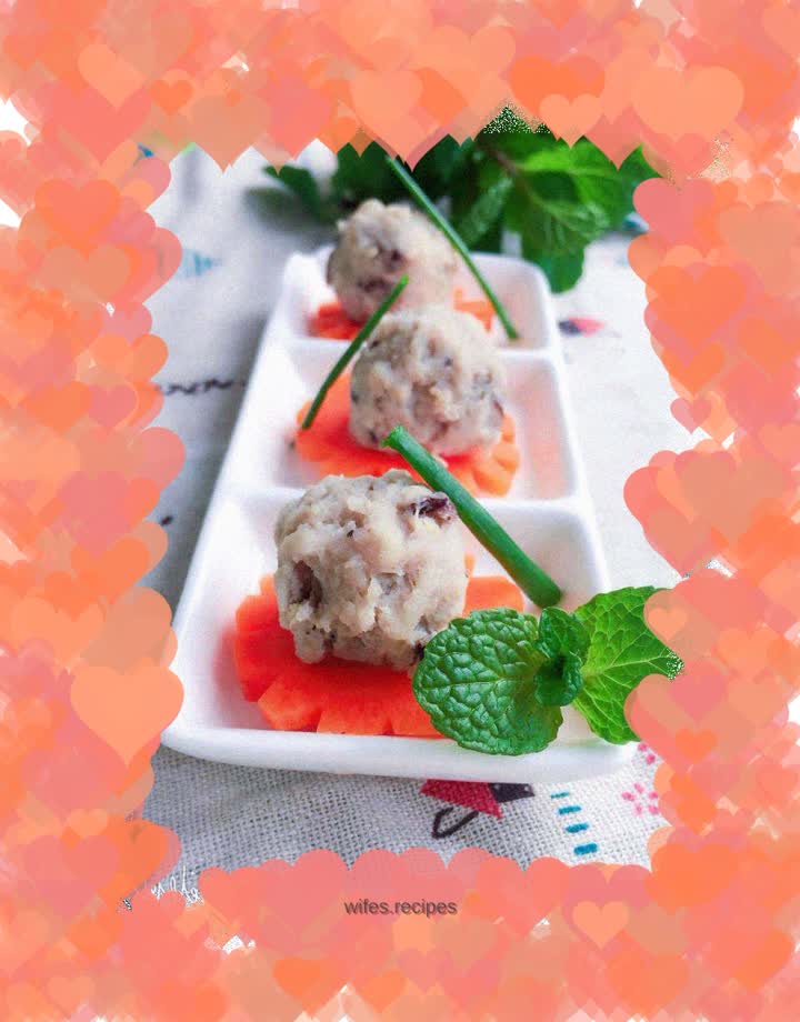 Hand-beaten mushroom meatballs