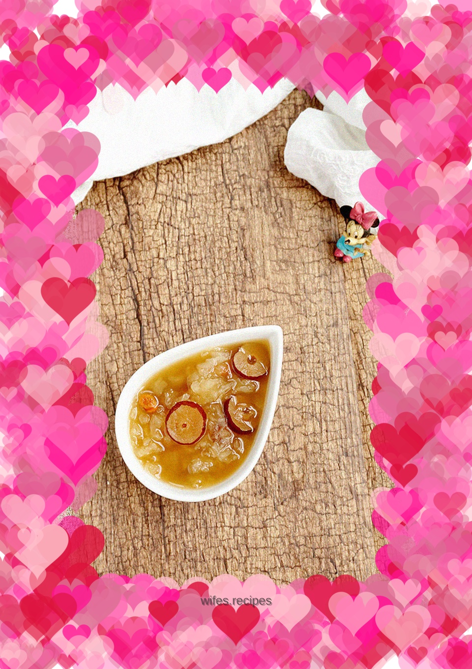 Donkey-hide gelatin, red dates and white fungus soup