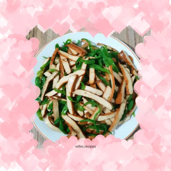 Stir-fried dried green pepper