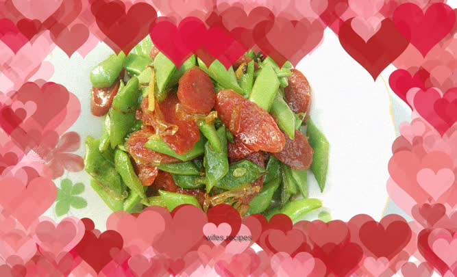 Stir-fried sausage with sword beans