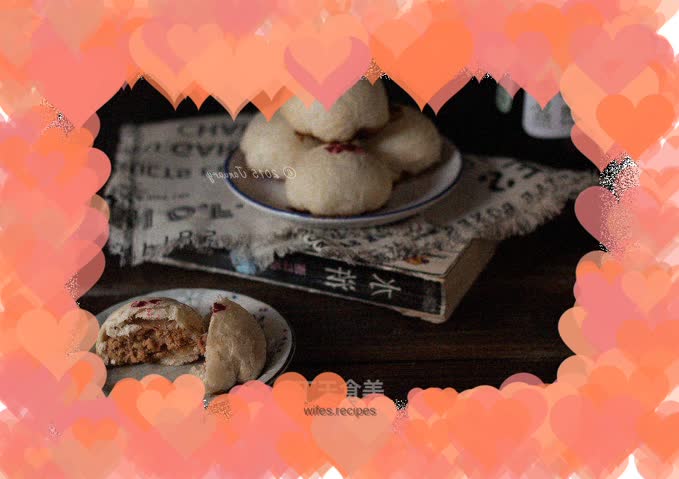 Fresh meat mooncakes