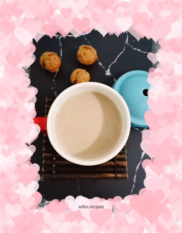 Walnut oatmeal soy milk