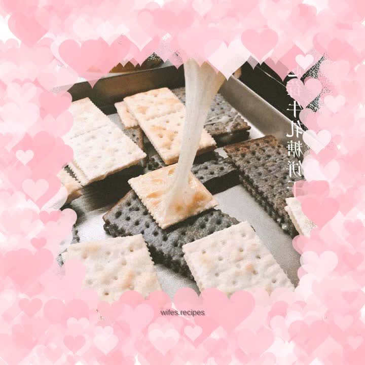 Three steps to create delicious cranberry nougat cookies