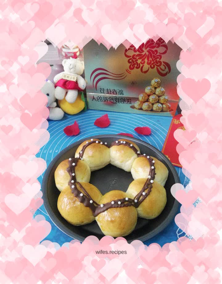 Chocolate Garland Bread