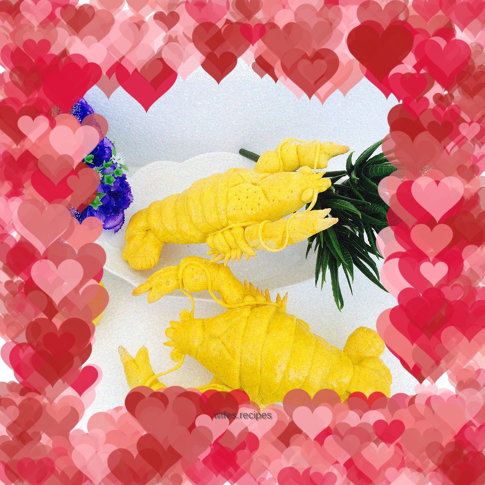 Lobster Bread with Red Bean Paste