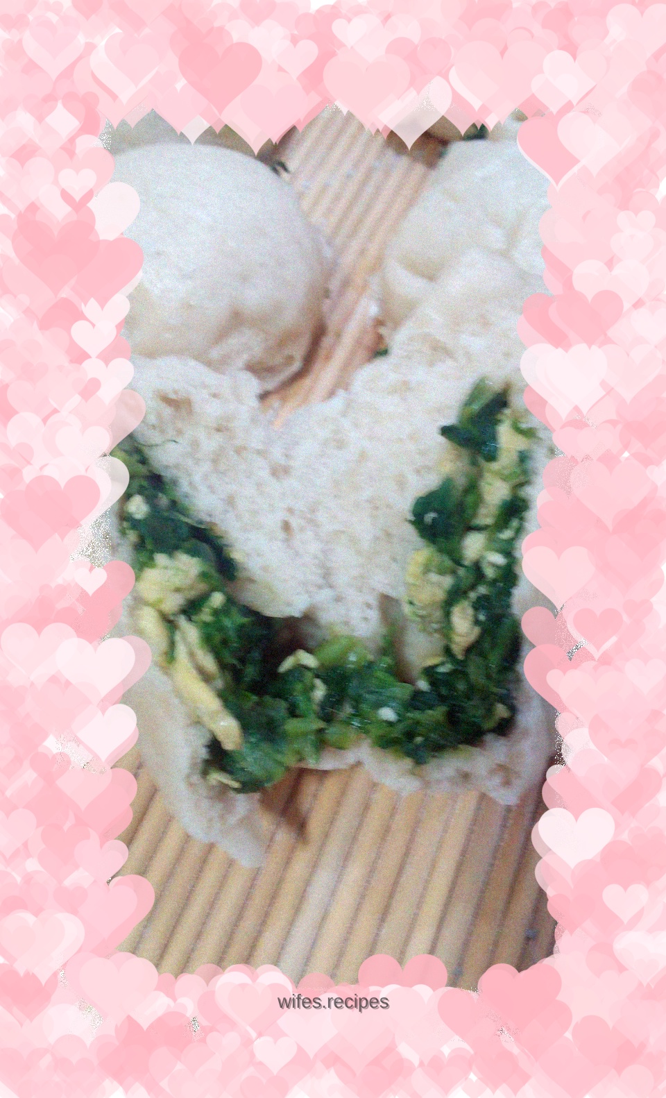 Spinach and egg buns