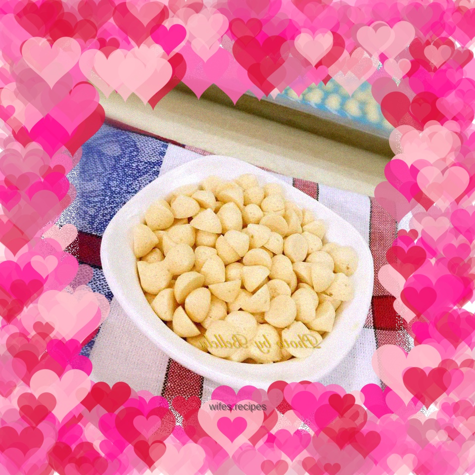 Baby snacks: milky pumpkin melted beans