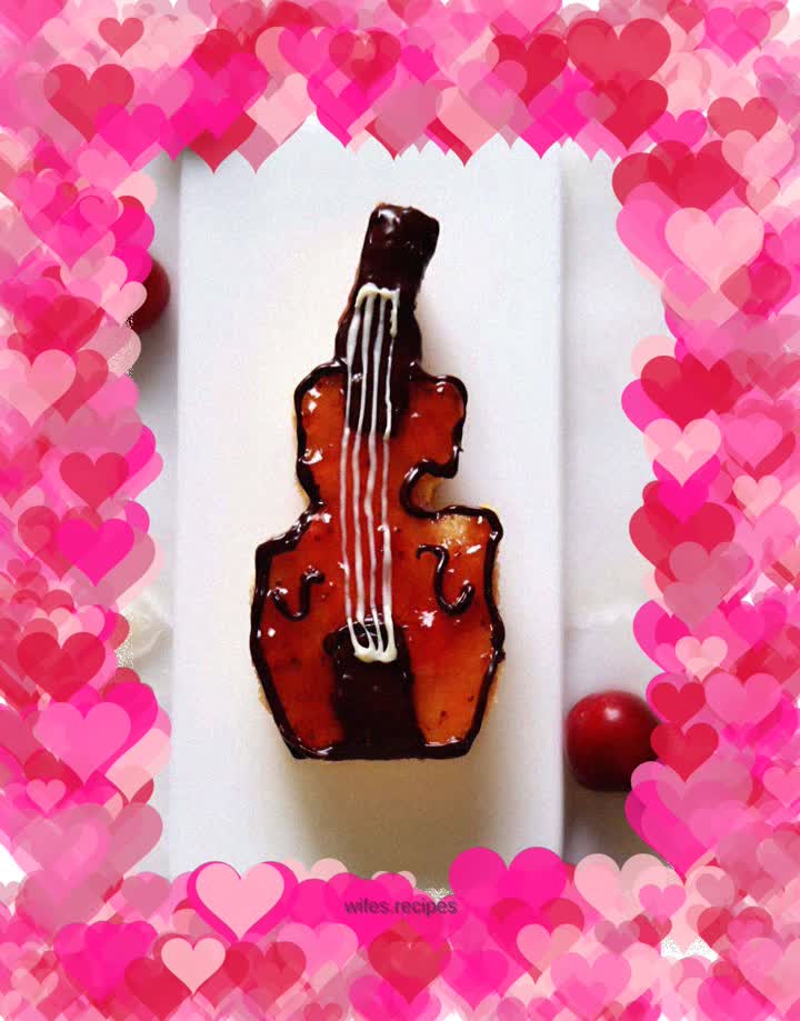 Violin Cake