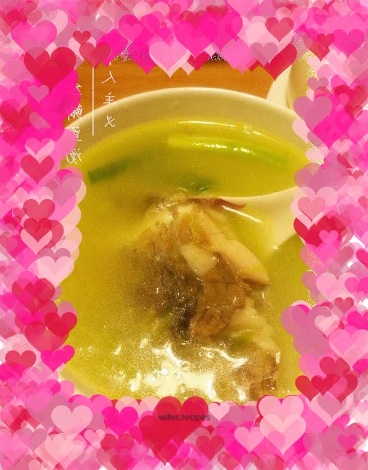 Simple and quick soup-[Shredded radish and crucian carp soup]