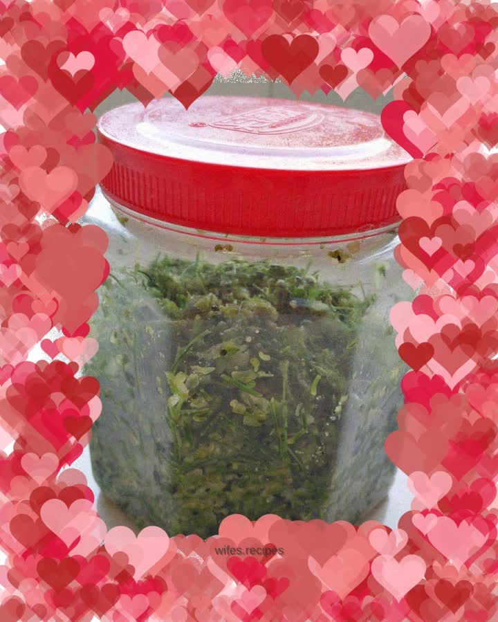 Homemade chive sauce