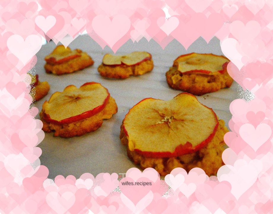 Apple Oatmeal Cookies