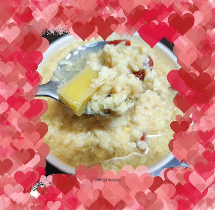 Yellow rice cake, quail eggs and fermented rice wine