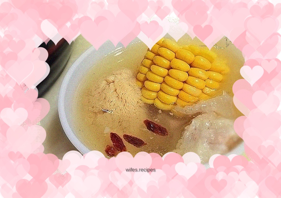 Hericium mushroom and pork ribs soup