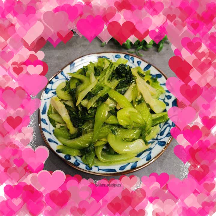 Stir-fried mustard greens