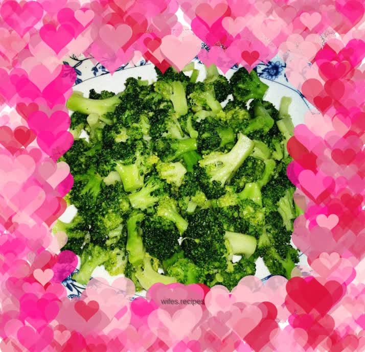 Stir-fried broccoli