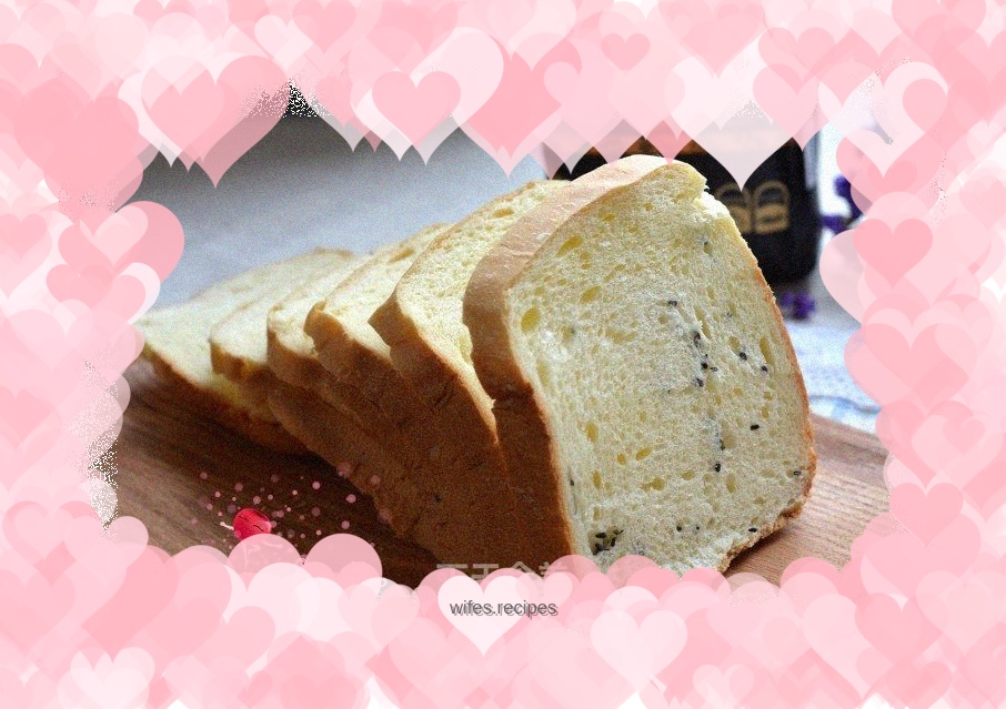 One-click whipped cream toast