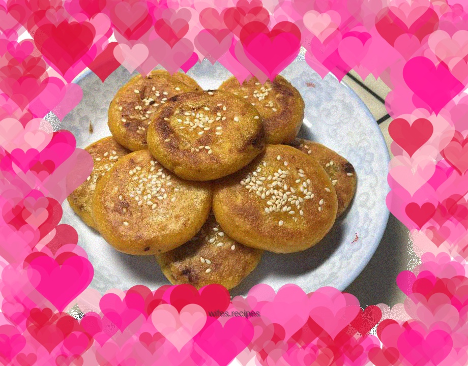 Glutinous Rice Cake with Bean Paste and Pumpkin