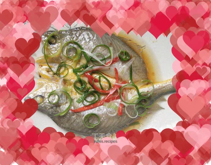 Steamed yellow croaker