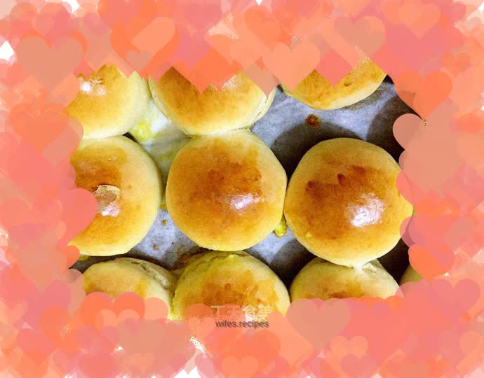 Milky buns