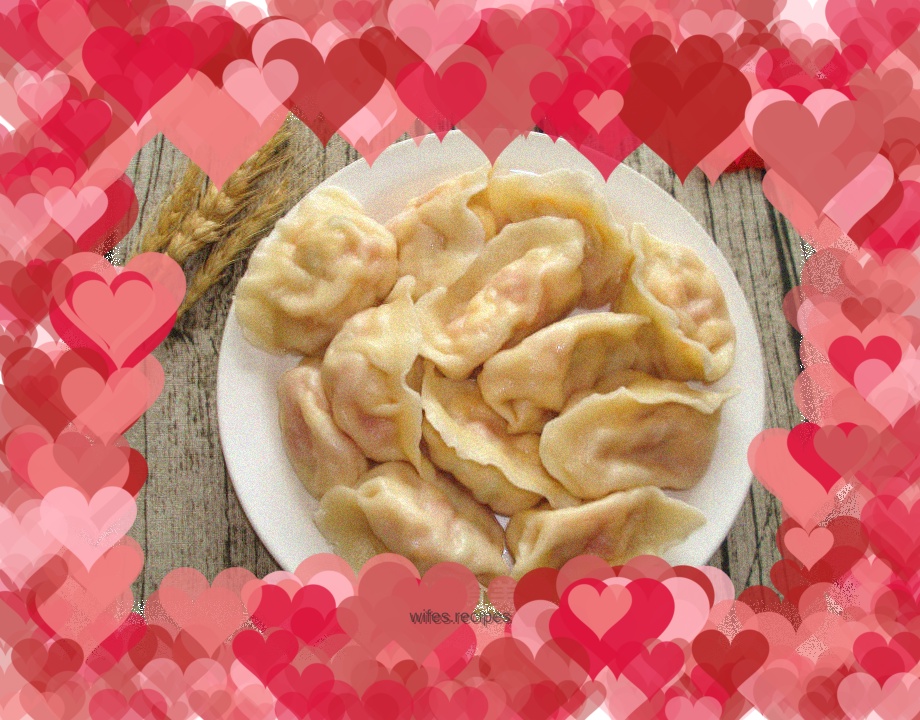 Tomato and egg dumplings