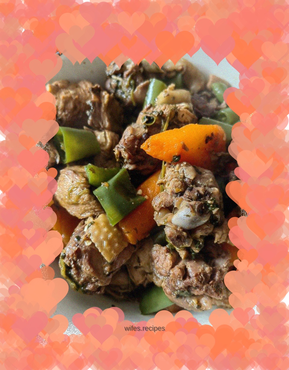 Grilled local chicken with green pepper