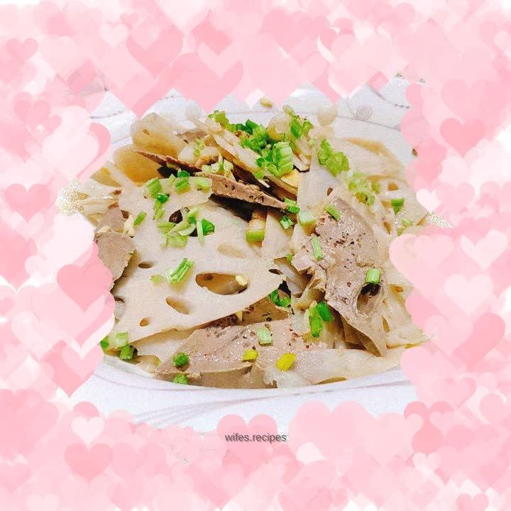Pork liver mixed with lotus root slices