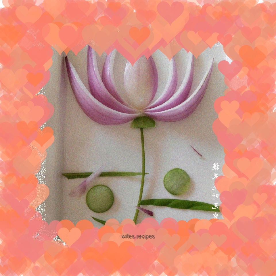 Onion and Lotus Flower Plate