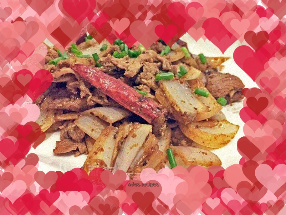 Lamb with onions and cumin