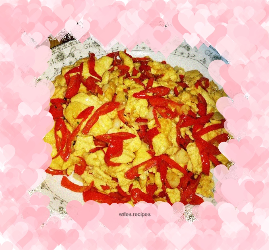 Chili scrambled eggs