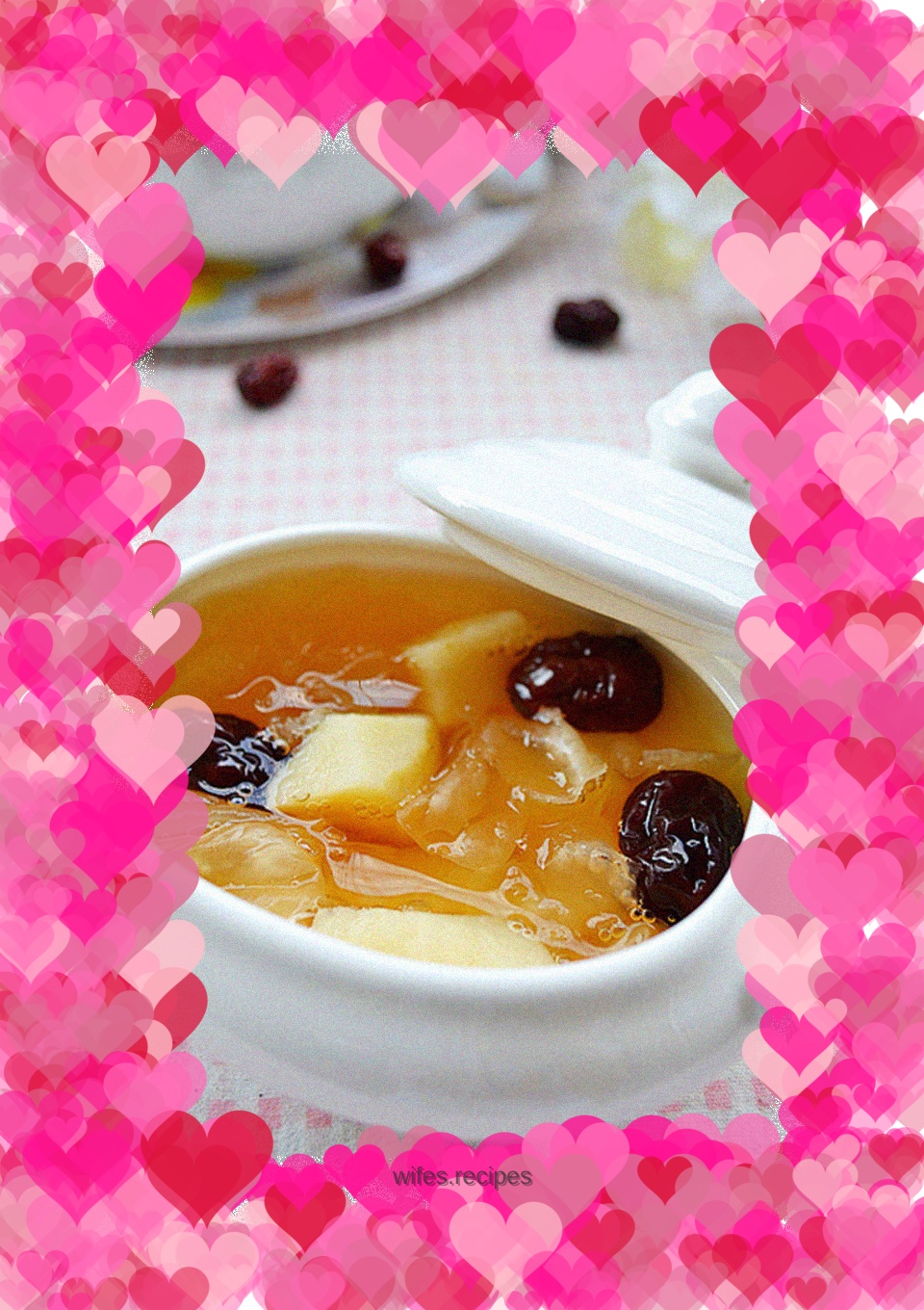 Tremella, red dates and water chestnuts