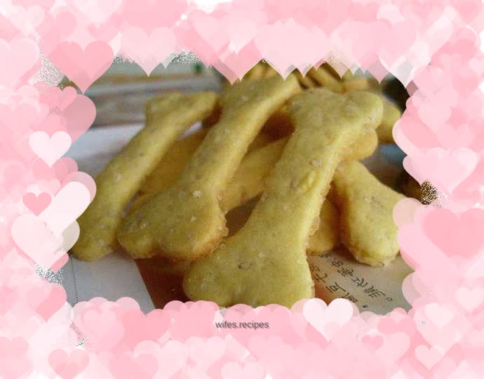 Cute little bone sesame cake