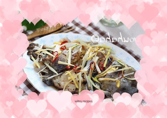 Steamed sea cucumber grouper