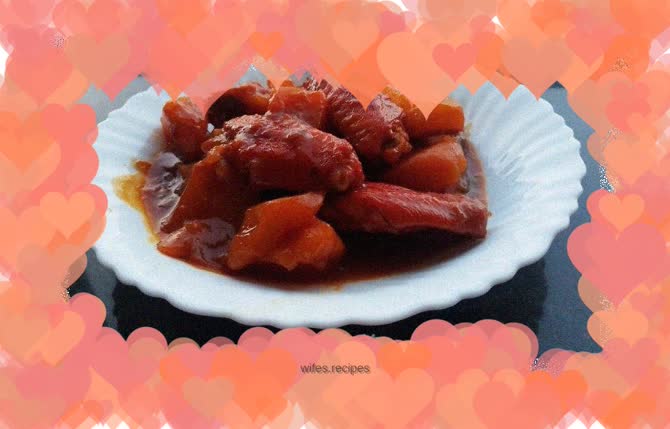 Braised chicken wings and potatoes