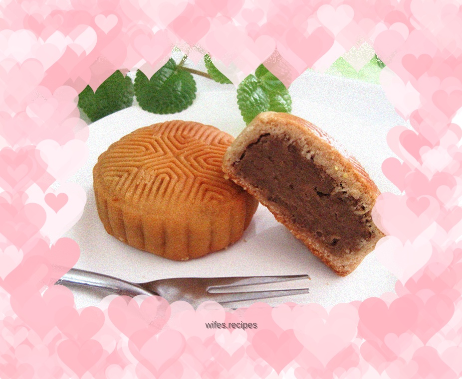 Chestnut filling mooncake
