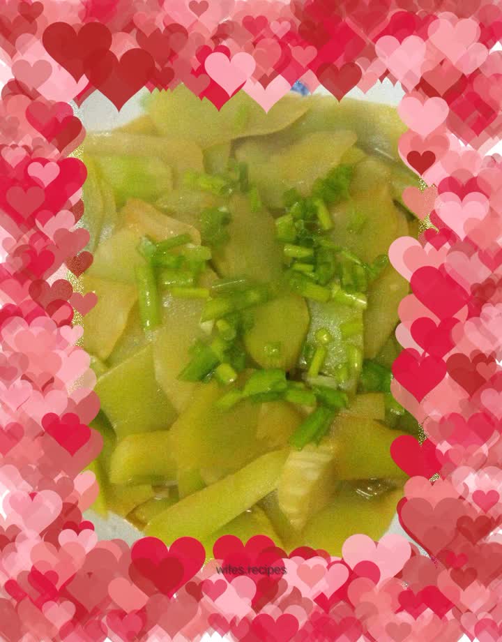 Stir-fried lettuce