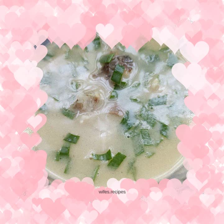 Crucian carp soup