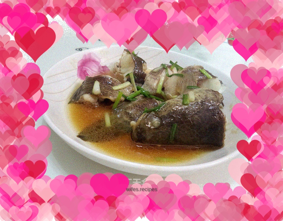 Fish with scallion oil