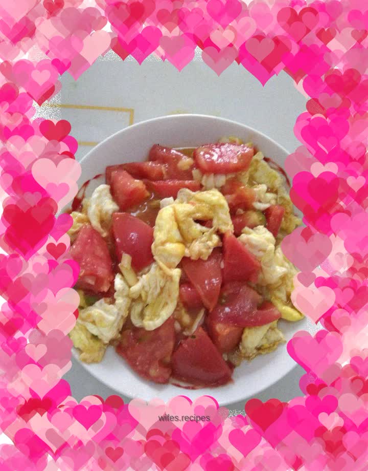Scrambled eggs with tomatoes