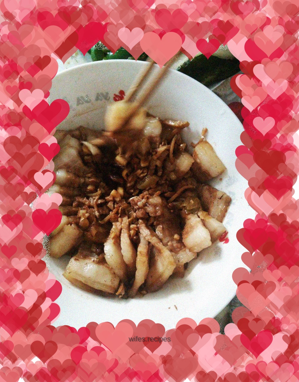 Home-style braised pork - based on the Northeastern braised pork recipe of "clear rain in the wind", coupled with the off-site guidance of my colleague's elder sister, it tastes good!