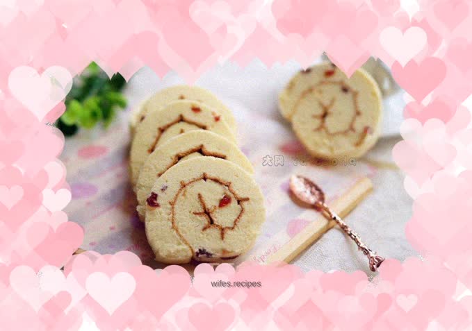 Cranberry Swiss Roll