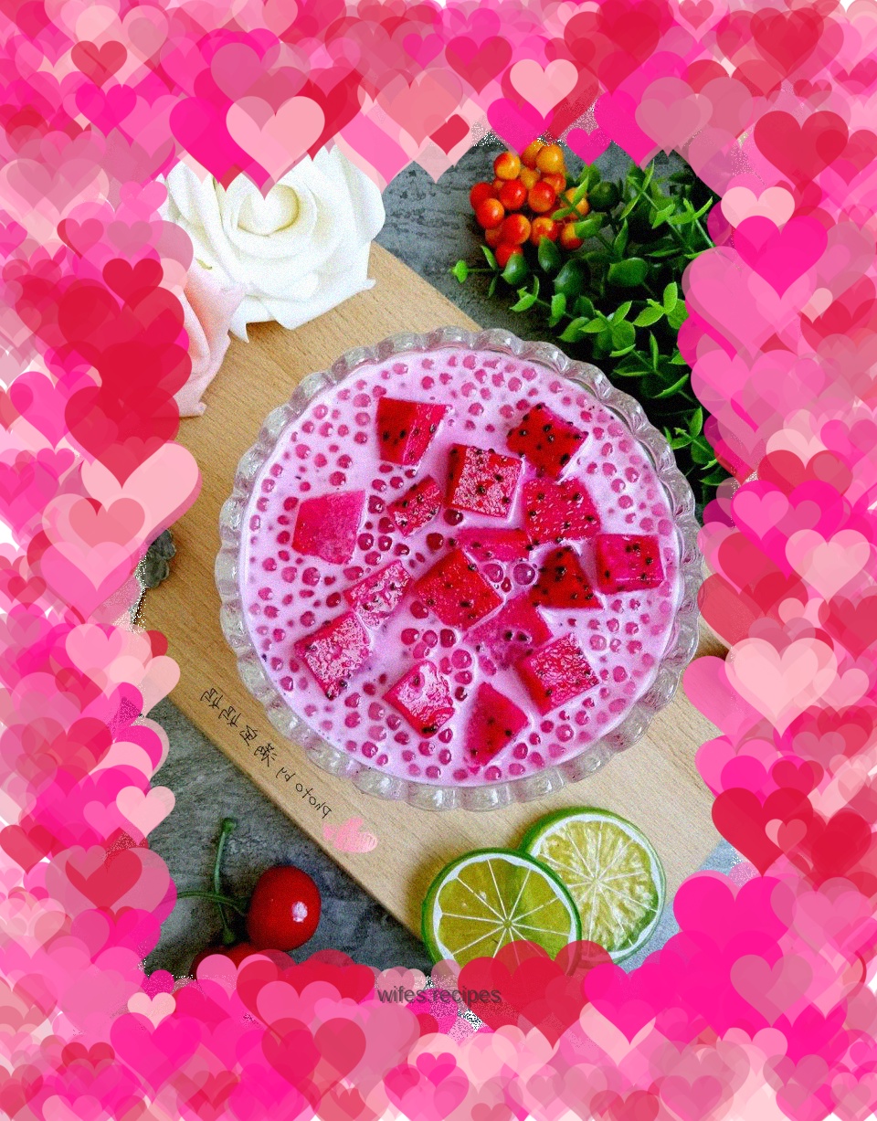 Dragon fruit milk sago