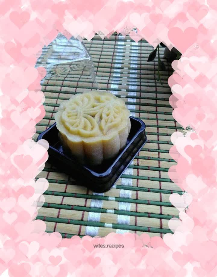 Potato-flavored snowskin mooncakes
