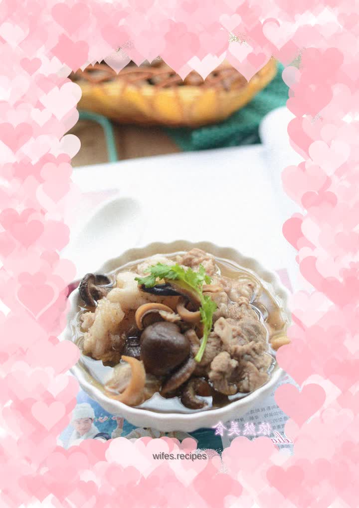 Even if you have no appetite, you can enhance your nutrition--Mushroom and Pork Ribs Soup