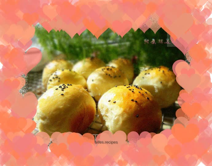 Whipped cream puffs