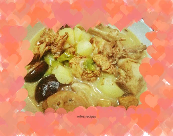 Stewed Chicken with Mushrooms and Potatoes